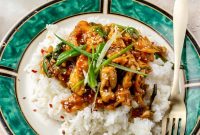 Mongolian Chicken Stir-Fry Recipe with Garlic and Scallions