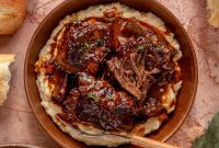 Braised Short Ribs in Red Wine with Parsnip-Potato Mash Recipe