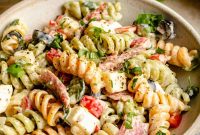 Creamy Italian Pasta Salad with Zesty Herb Dressing