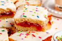 Pop-Tart Cookie Bars Recipe: Chewy Iced Treats