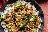 Slow Cooker Beef and Broccoli Rice Bowls