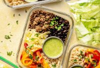 Meal-Prep Taco Bowls with Jalapeno Dressing