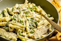 Creamy Pesto Chicken Pasta with Garlic and Parmesan