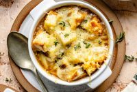 Authentic French Onion Soup Recipe