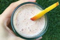 Creamy Peach Almond Smoothie Recipe
