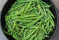 Skillet Garlic Green Beans Recipe