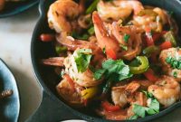 Sizzling Shrimp Fajitas with Lime and Garlic