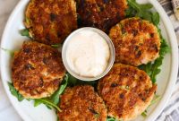Crispy Whole30 Tuna Cakes with Smoked Paprika Aioli