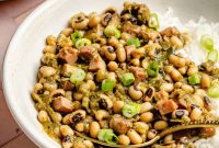 Classic Hoppin’ John: Southern Black-Eyed Peas Recipe