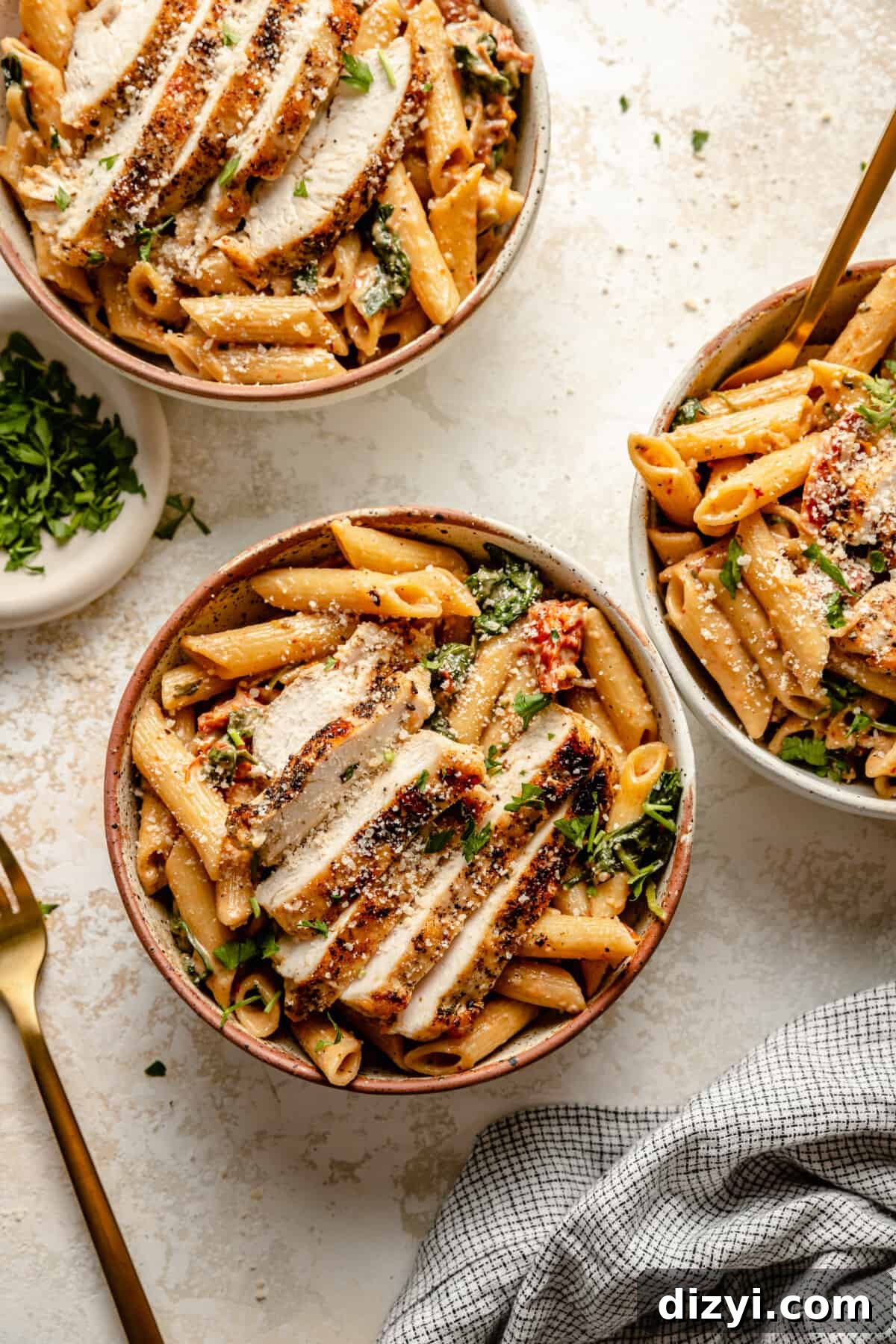 Creamy One-Pot Chicken Florentine Pasta 4 One-Pot Chicken Florentine Pasta