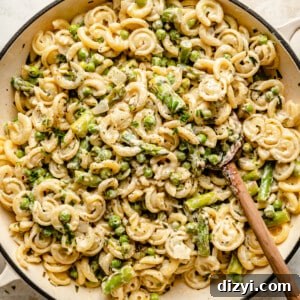Creamy Goat Cheese Pasta with Asparagus and Peas Recipe 4 Creamy Goat Cheese Pasta with Asparagus and Peas