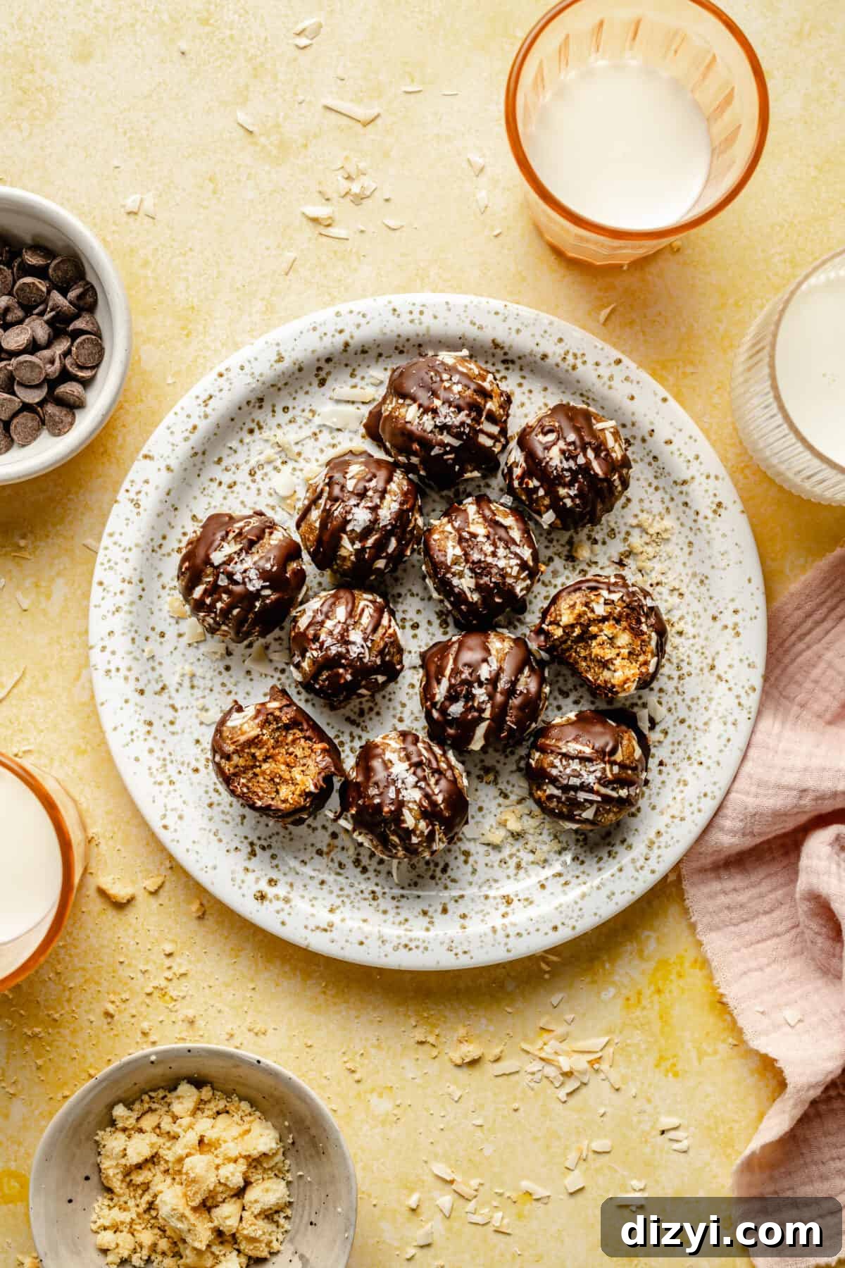 Caramel deLites Energy Bites Recipe with Coconut and Chocolate 2 Caramel deLites Energy Bites