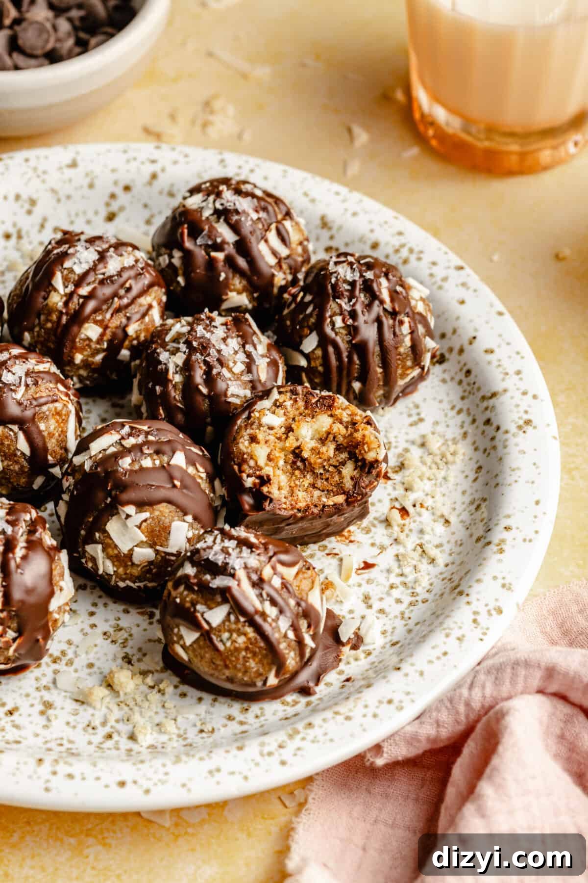 Caramel deLites Energy Bites Recipe with Coconut and Chocolate 3 Caramel deLites Energy Bites