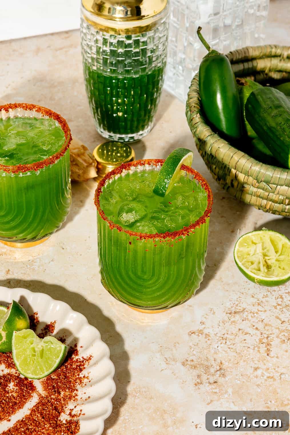 How to Make the Green Flash Cocktail 2 Green Flash Cocktail