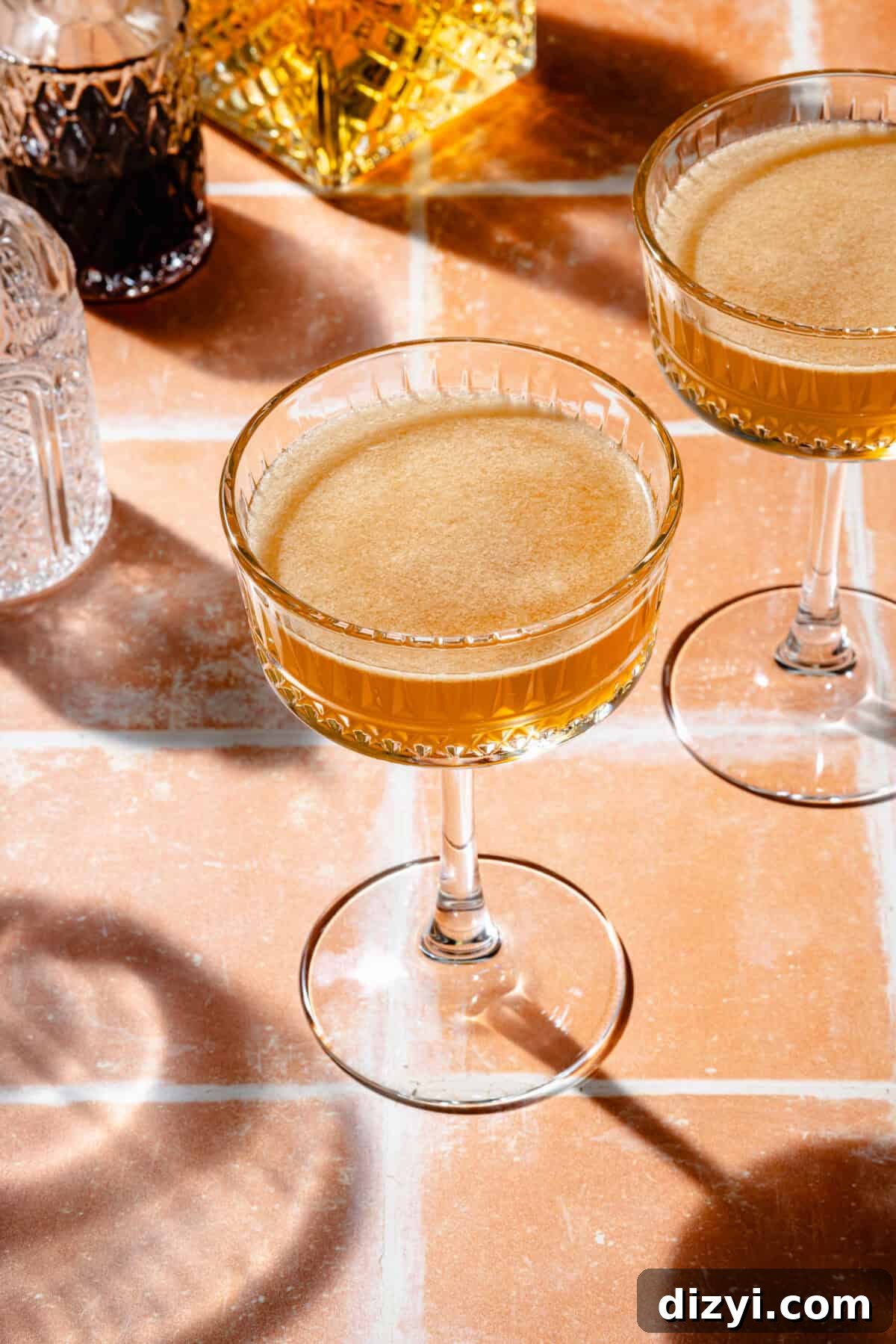 La Palabra in coupe glass with second glass behind.