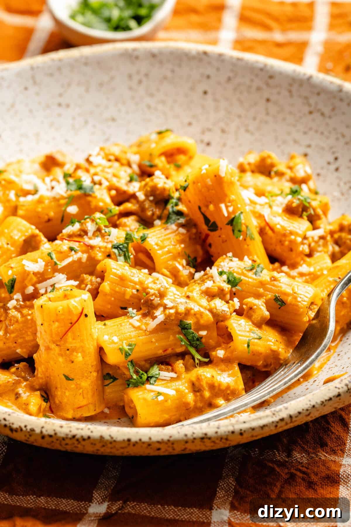 Finished creamy rigatoni