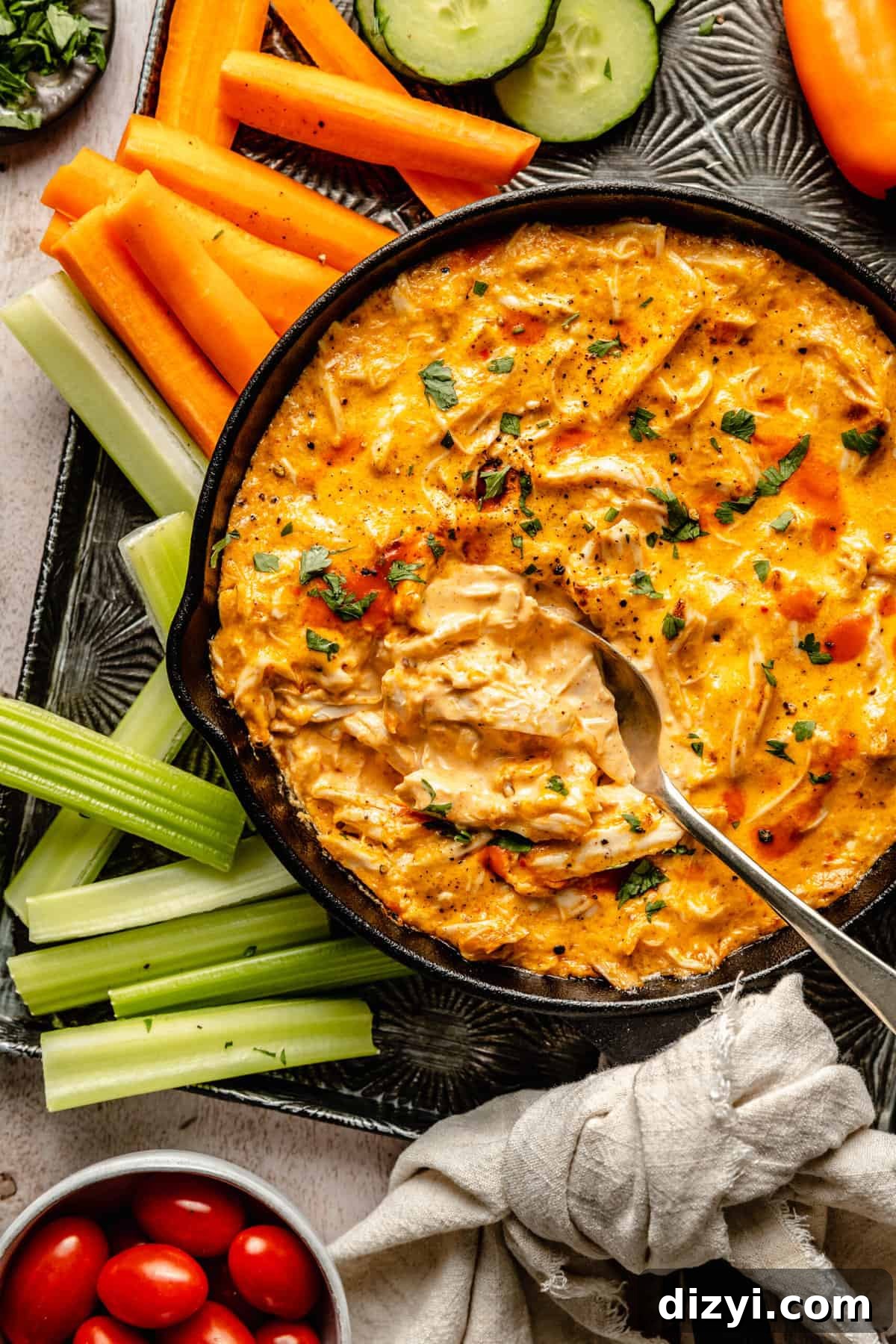 3-ingredient buffalo chicken dip