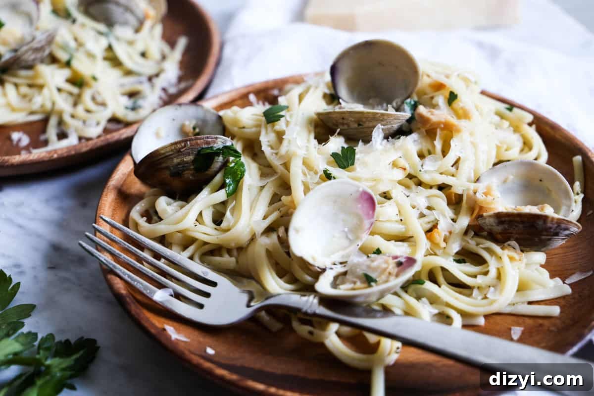Garlic White Wine Linguine with Clams 4 Preparing clam sauce